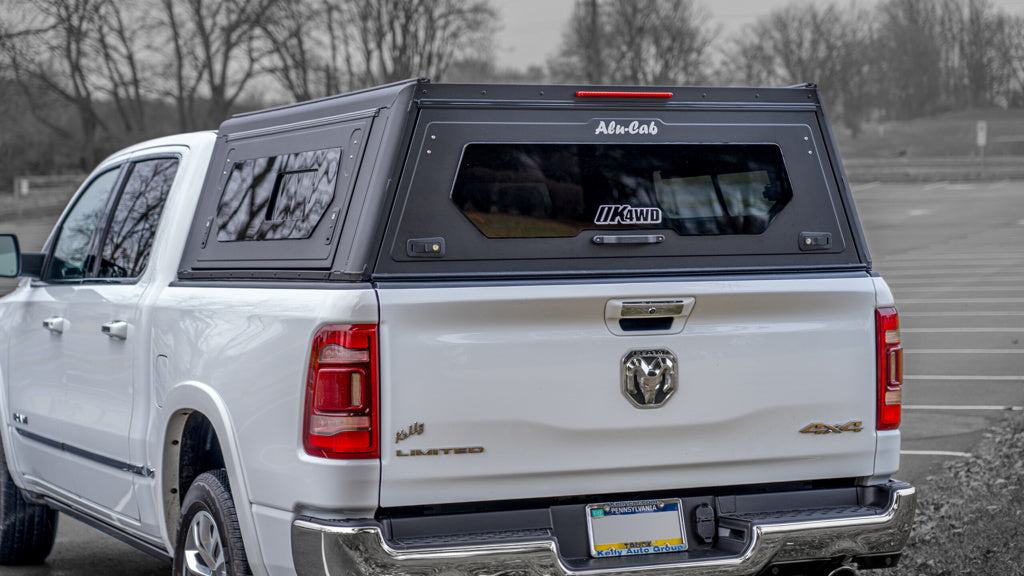 Alu-Cab Contour Hardtop, Dodge RAM 1500 2009-2018 Long Bed (Med sideruder)
