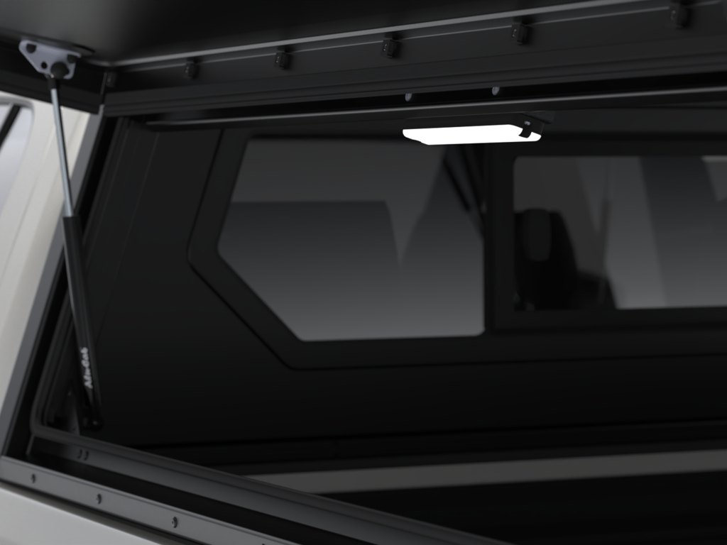 Alu-Cab Contour Hardtop, Toyota Hilux 2016-2025 Double Cab (Med sideruder)