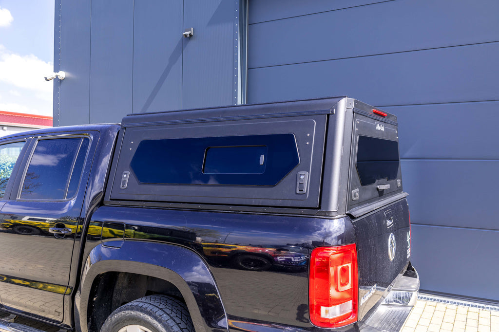 Alu-Cab Contour Hardtop, VW Amarok 2010-2022 Double Cab (Med sideruder)