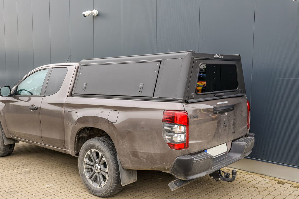 Alu-Cab Explorer Hardtop, Mitsubishi L200 / Fiat Fullback 2016-2023 X-Cab (Glat)