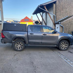 Alu-Cab Explorer Hardtop, Toyota Hilux 2016-2025 Double Cab (Dørkplade)