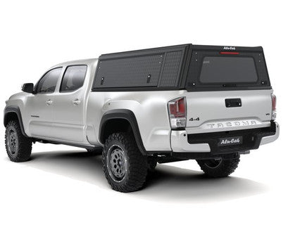 Alu-Cab Explorer Hardtop, Toyota Tacoma 2016-2023 Long Bed (Dørkplade)