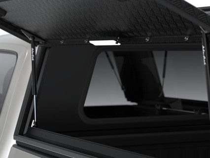 Alu-Cab Explorer Hardtop, Toyota Tacoma 2016-2023 Long Bed (Dørkplade)