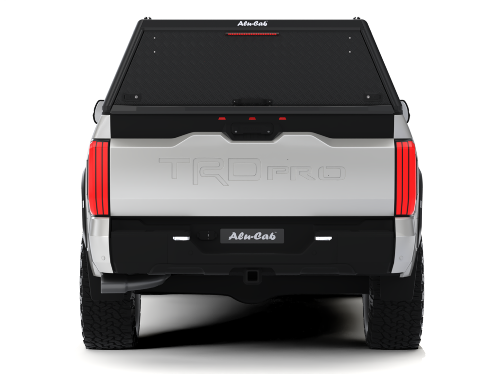 Alu-Cab Guard Hardtop, Toyota Tundra 2022+ Short Bed (Dørkplade)