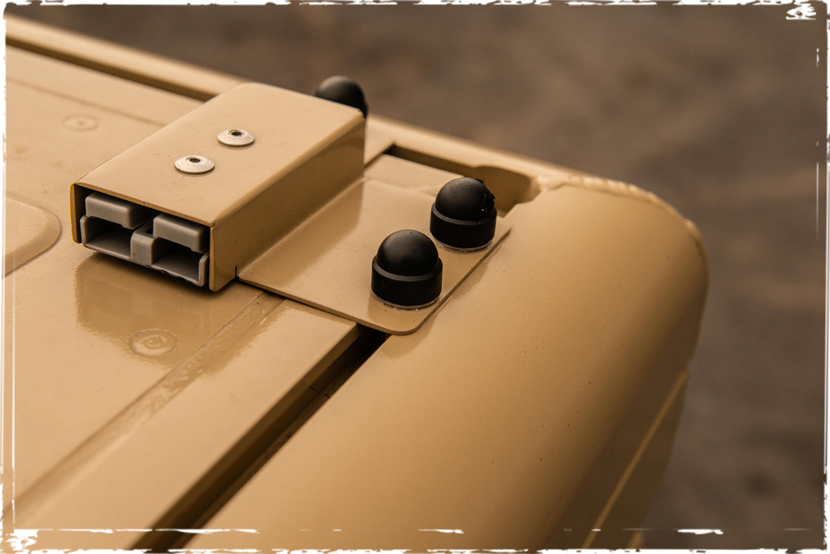 Alu-Cab Hercules G2 Roof Conversion, Toyota Land Cruiser 75/78 – Sand