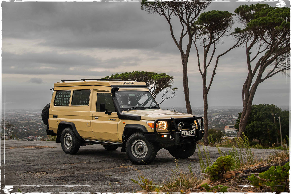 Alu-Cab Hercules G2 Roof Conversion, Toyota Land Cruiser 75/78 – Sand