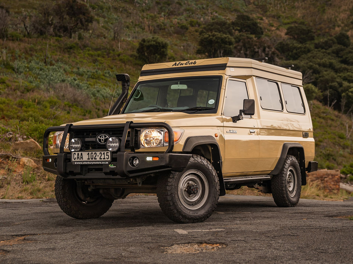 Alu-Cab Hercules G2 Roof Conversion, Toyota Land Cruiser 75/78 – Sort