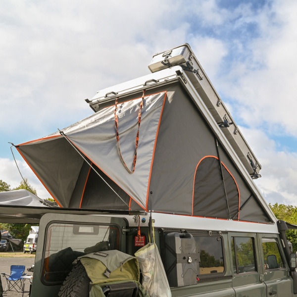 Alu-Cab Icarus Roof Conversion, Land Rover Defender 110 – Hvid