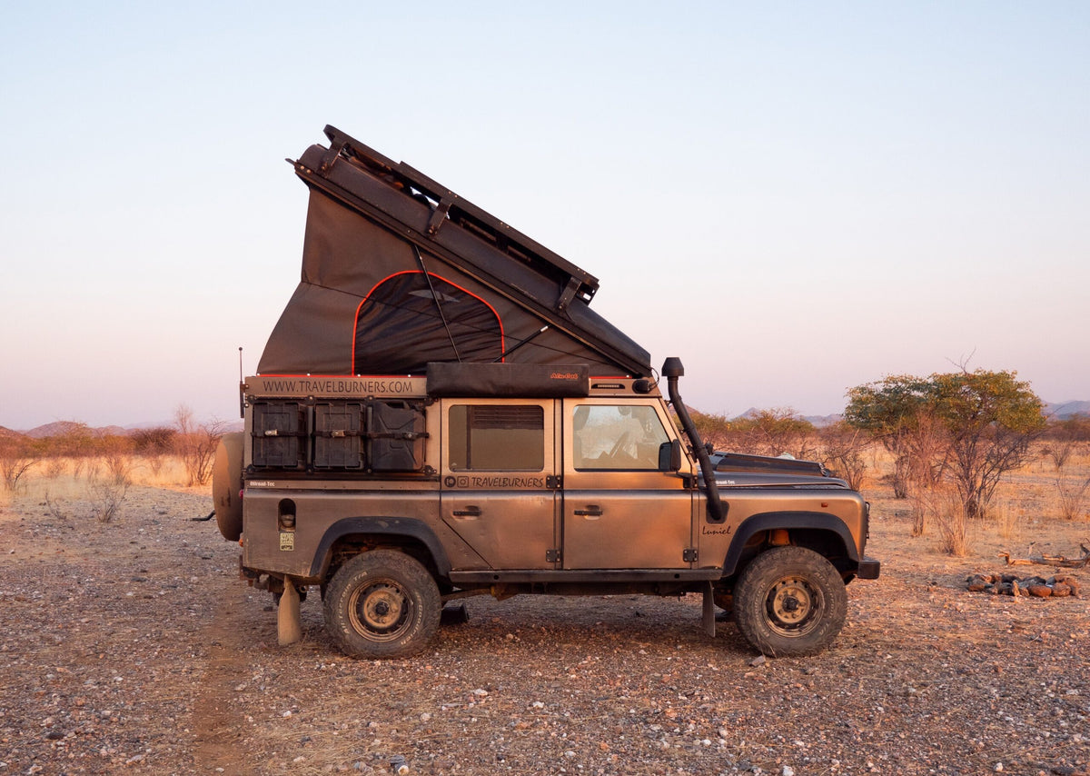 Alu-Cab Icarus Roof Conversion, Land Rover Defender 110 – Hvid