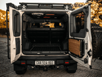 Alu-Cab Silenus Roof Conversion, Ineos Grenadier – Hvid med 270° markise