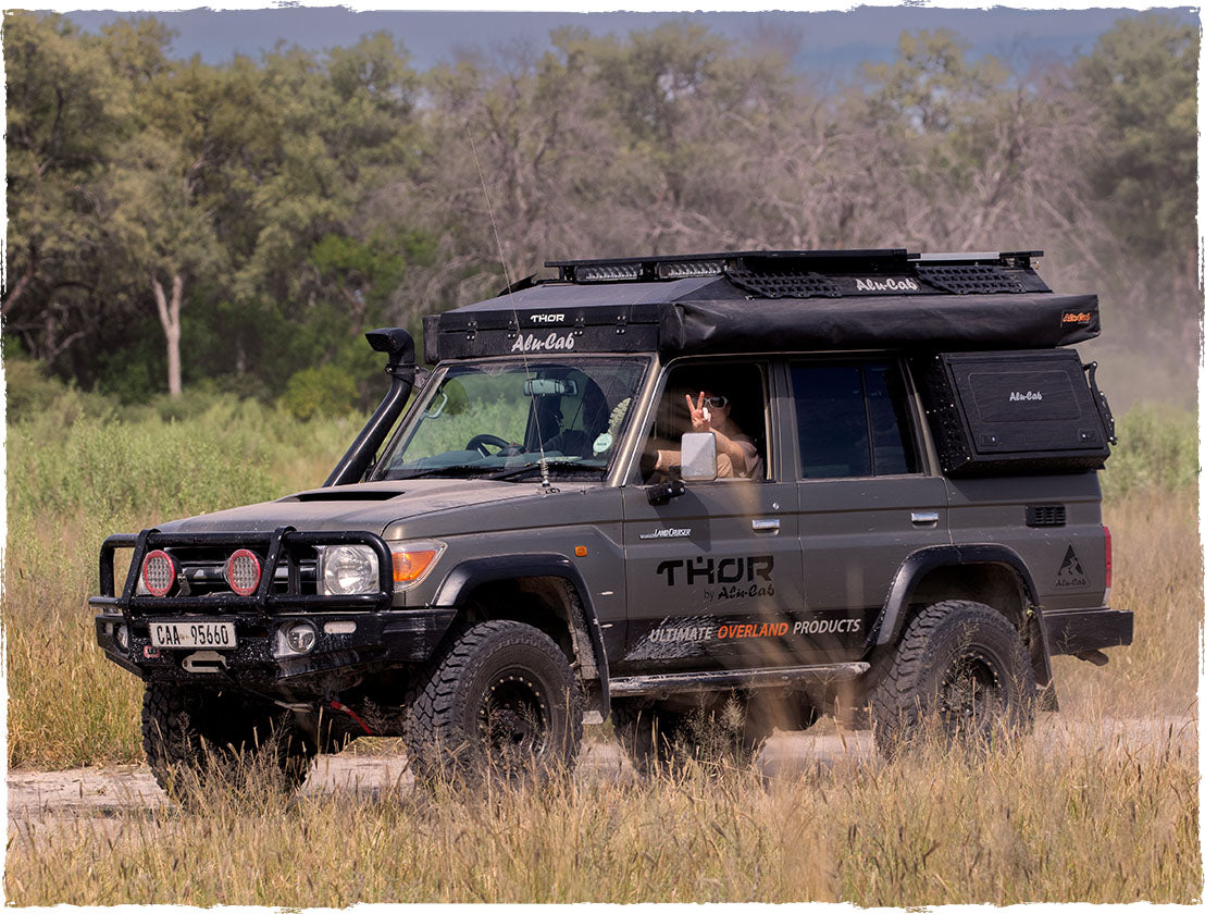Alu-Cab Thor Roof Conversion, Toyota Land Cruiser 76 – Sort
