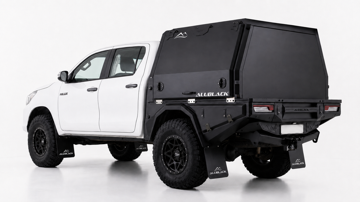 AluBlack 3/4-Canopy flatbed – Toyota Hilux 2016+ Double Cab