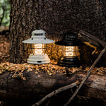 Barebones Outpost Lanterne – Antique Bronze