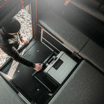 Tailgate Gear indretning til Alu-Cab ModCap & Canopy Camper