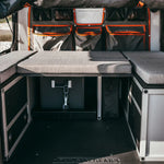 Tailgate Gear indretning til Alu-Cab ModCap & Canopy Camper