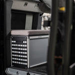 Tailgate Gear indretning til Ineos Grenadier med Alu-Cab Silenus