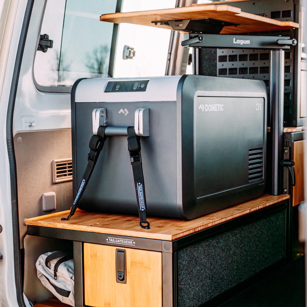 Tailgate Gear indretning til Land Cruiser 78 Troopy Roof Conversion