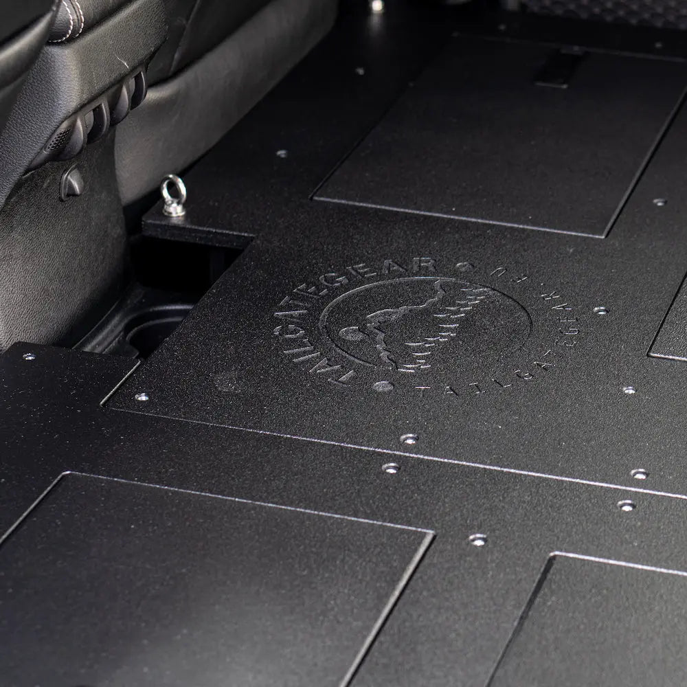 Tailgate Gear Platform X Seat Delete – Jeep JKU 2015-2018 / Fuld Platform X